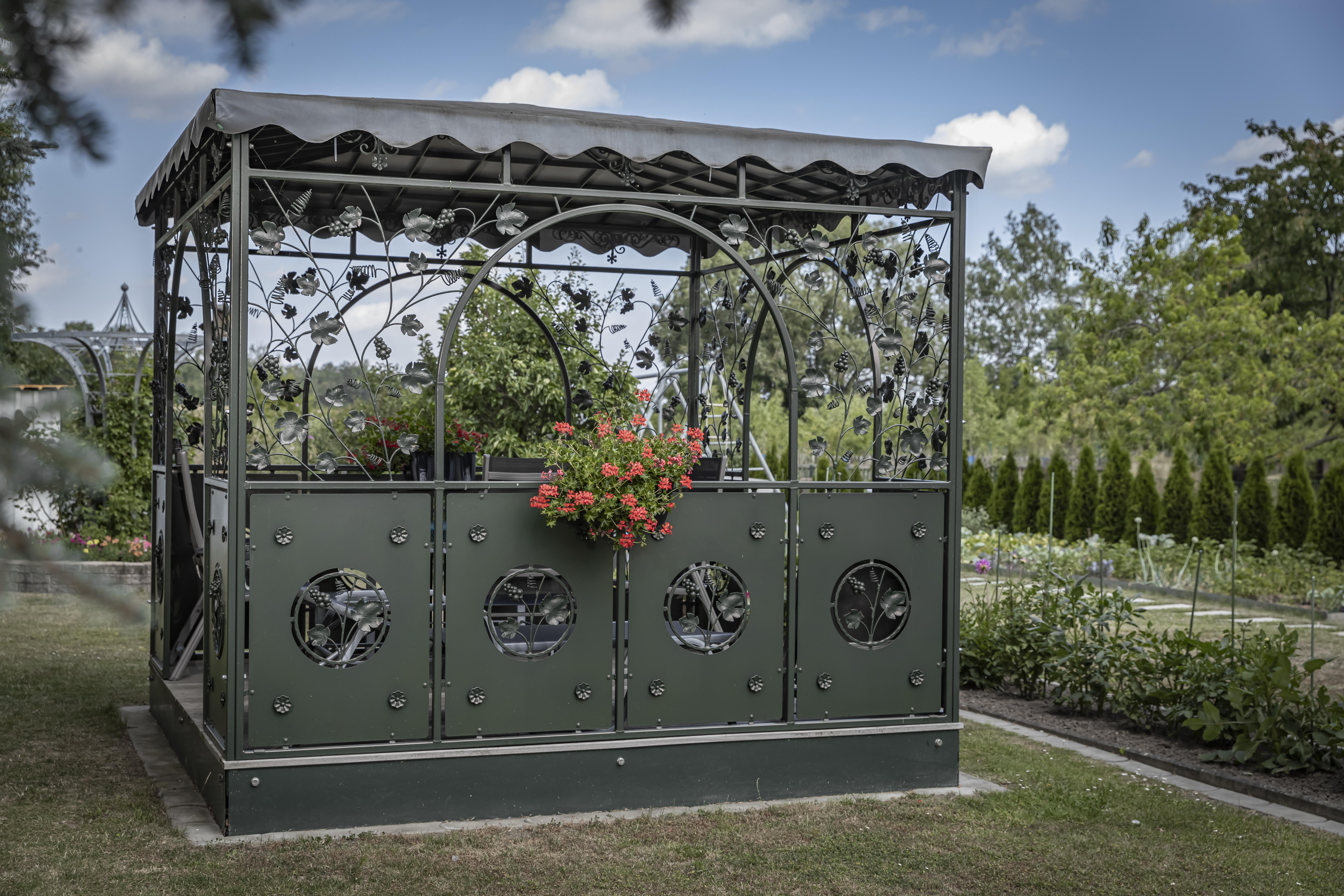 MKM-Metall-Kunststofftechnik-Meuselwitz